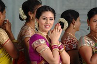 Sada Saree Photos